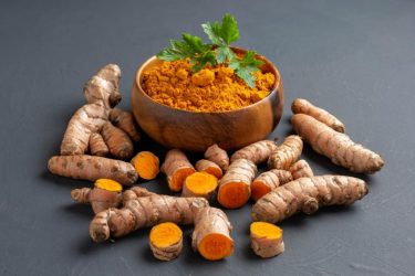 turmeric-root-and-powder-1024x743